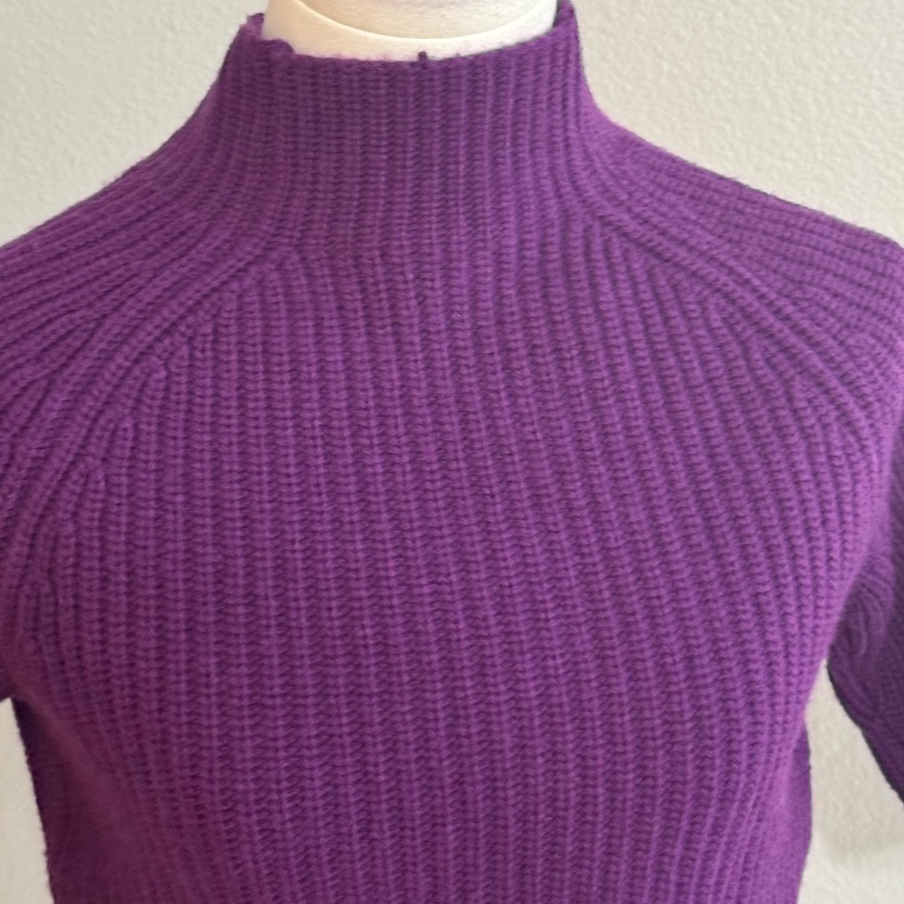 THEORY Jodi Fine Haven Half Sleeve Wool Cashmere Sweater Purple Jewel Size P TP - Picture 3 of 6